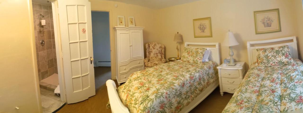 The Oaks B&B Hotel And Spiritual Center Jamestown Exteriör bild