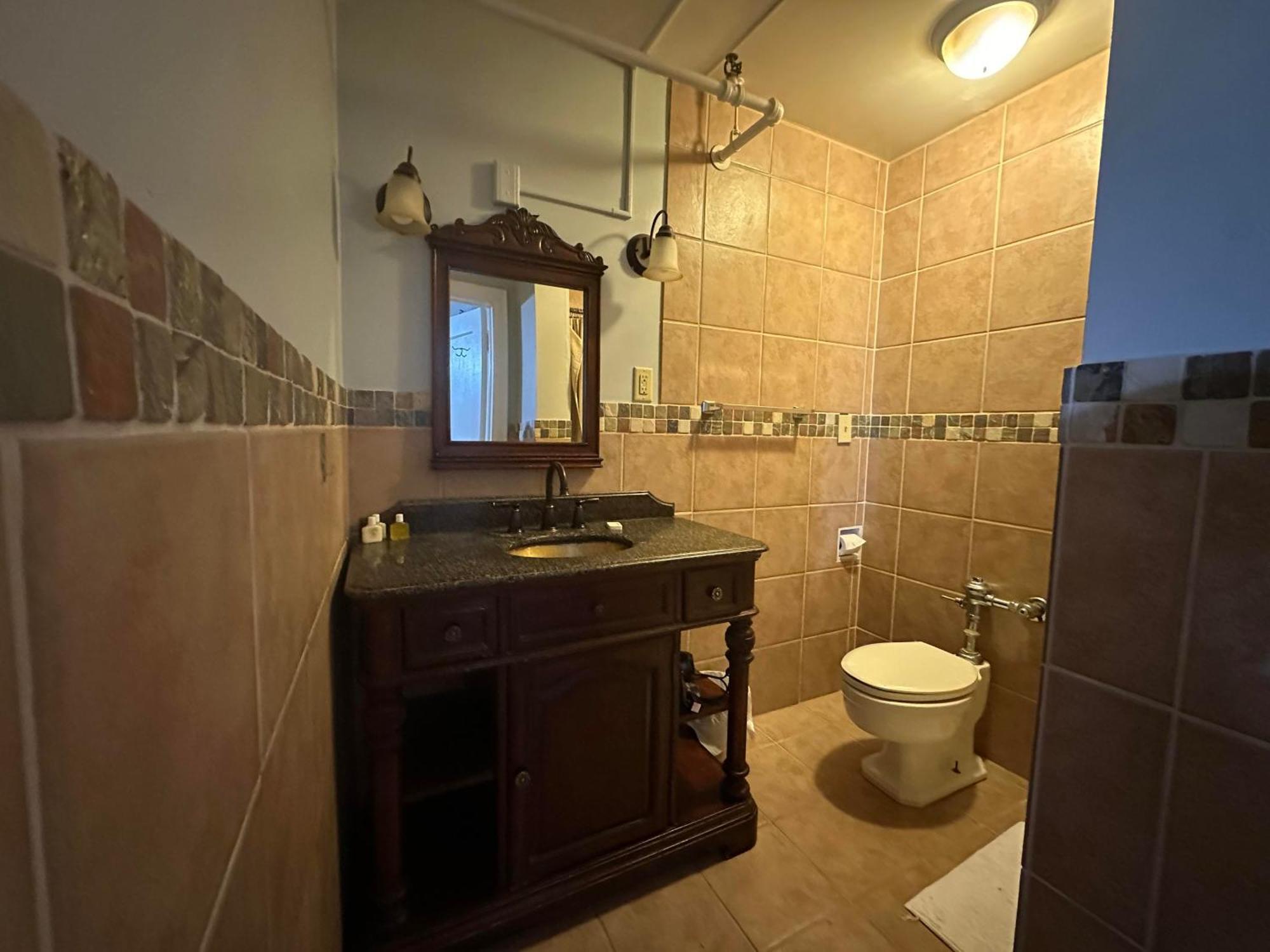 The Oaks B&B Hotel And Spiritual Center Jamestown Exteriör bild